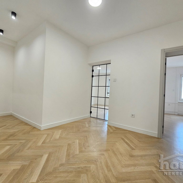 Trosoban stan na prodaju, Centar, Novi Sad, 85m², 2. sprat, 293.250 €