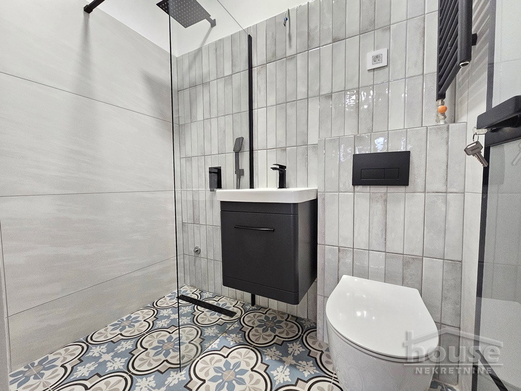 stanovi-3-sa-centar-1063504-nhcou Trosoban stan na prodaju, Centar, Novi Sad, 85m², 2. sprat, 293.250 €