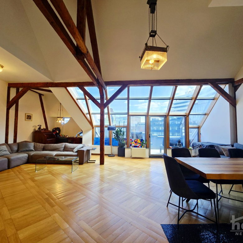 Trosoban stan na prodaju, Centar, Novi Sad, 134m², 3. sprat, 450.000 €