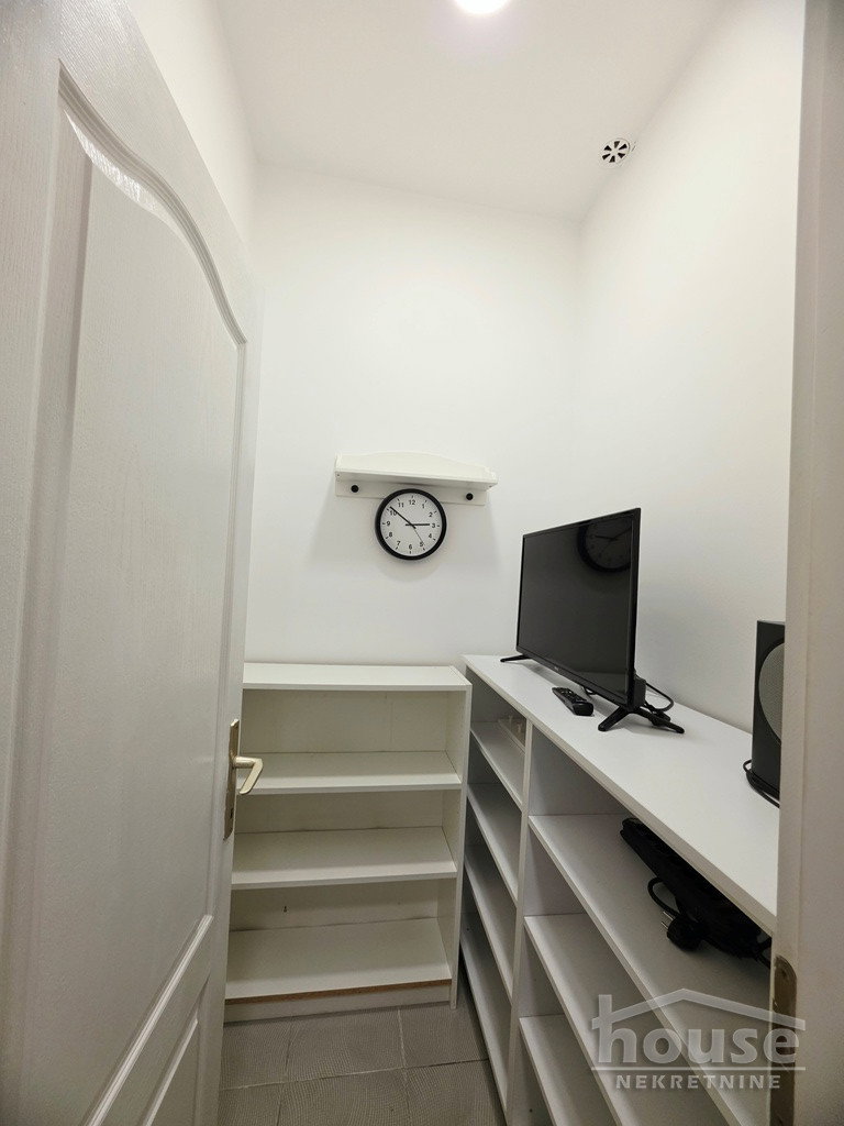Trosoban stan na prodaju, Bulevar Oslobođenja, Novi Sad, 71m², 198.800 €