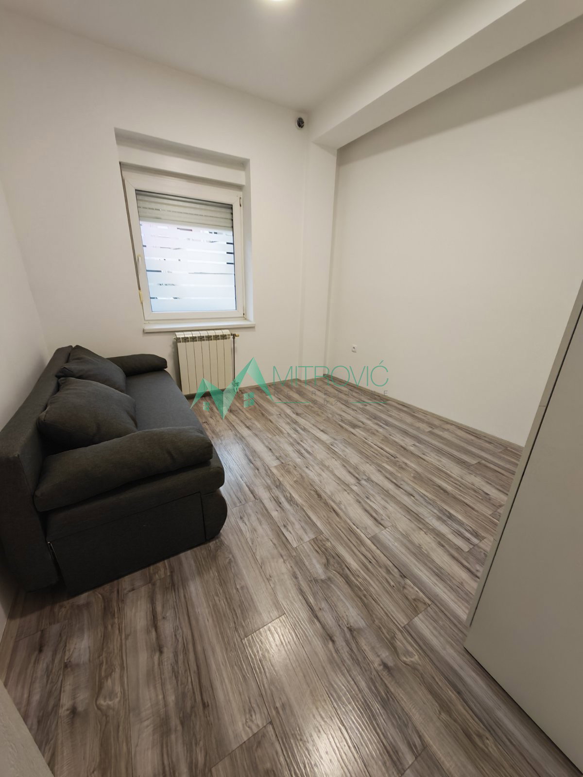 Trosoban stan na prodaju, Bulevar Oslobođenja, Novi Sad, 71m², 193.800 €