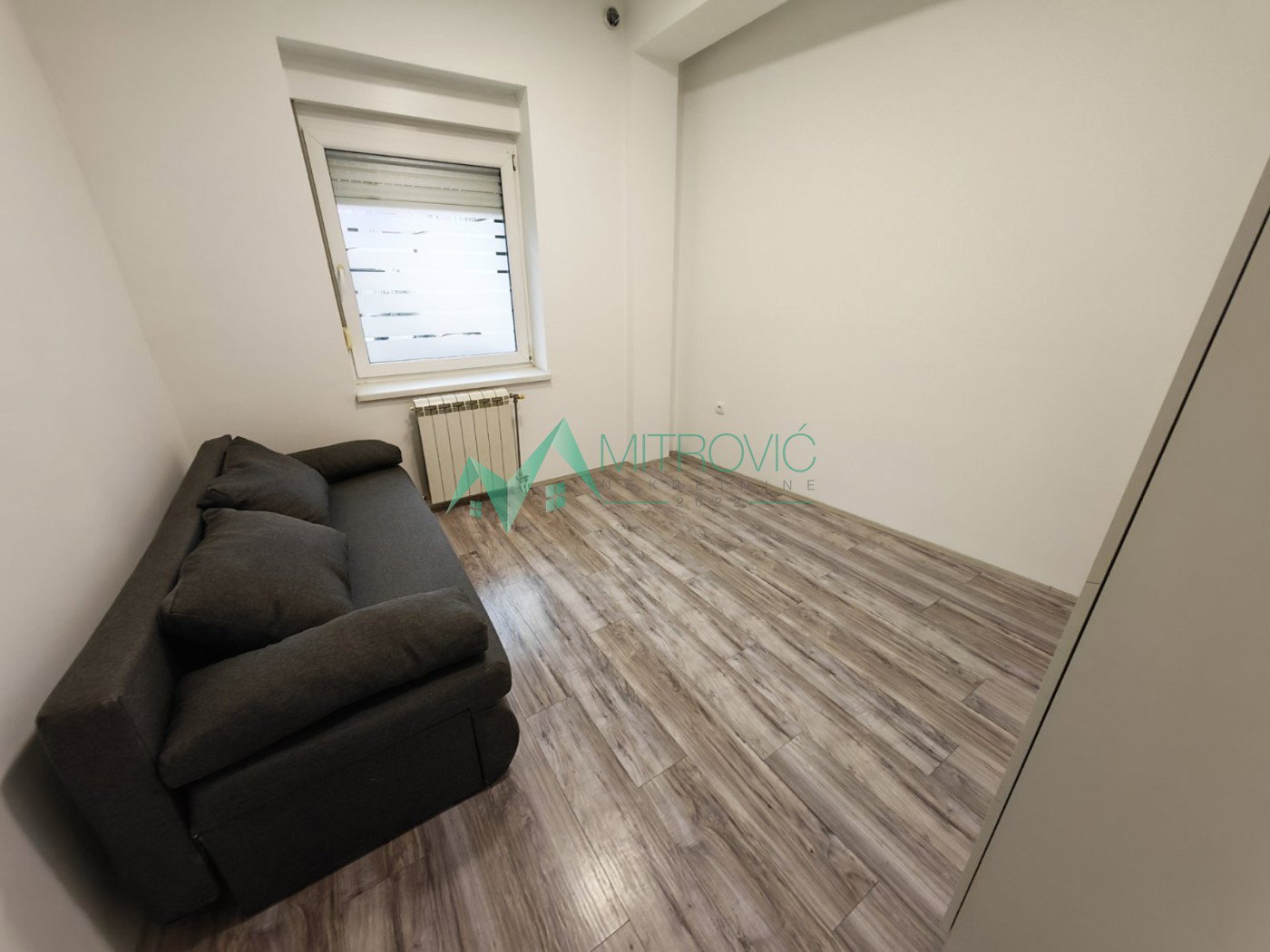 Trosoban stan na prodaju, Bulevar Oslobođenja, Novi Sad, 71m², 193.800 €