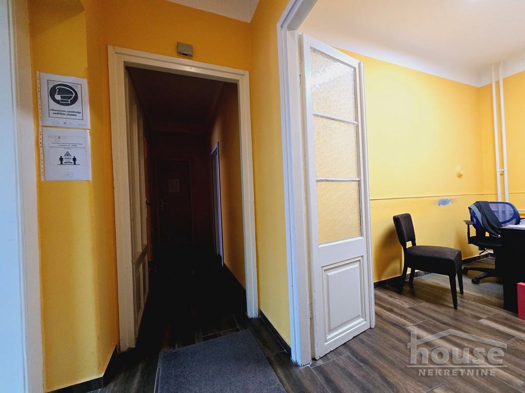 Trosoban stan na prodaju, Centar, Novi Sad, 82m², Prizemlje, 250.000 €