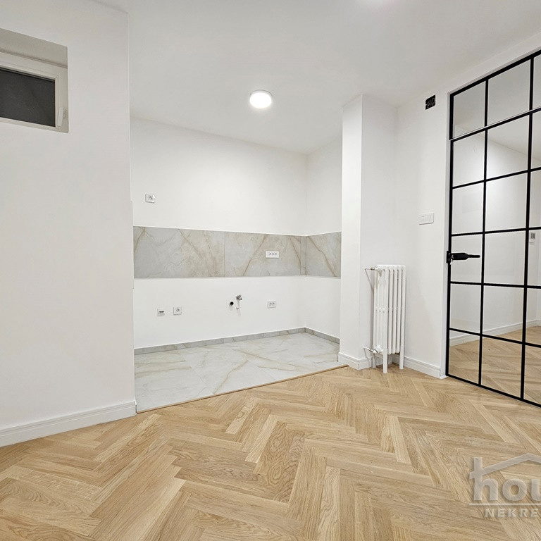 Stan Prodaja Novi Sad  75 m2