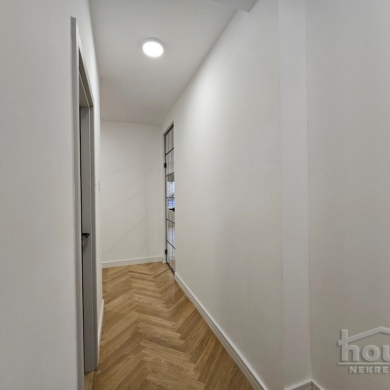 Trosoban stan na prodaju, Centar, Novi Sad, 75m², Prizemlje, 258.750 €