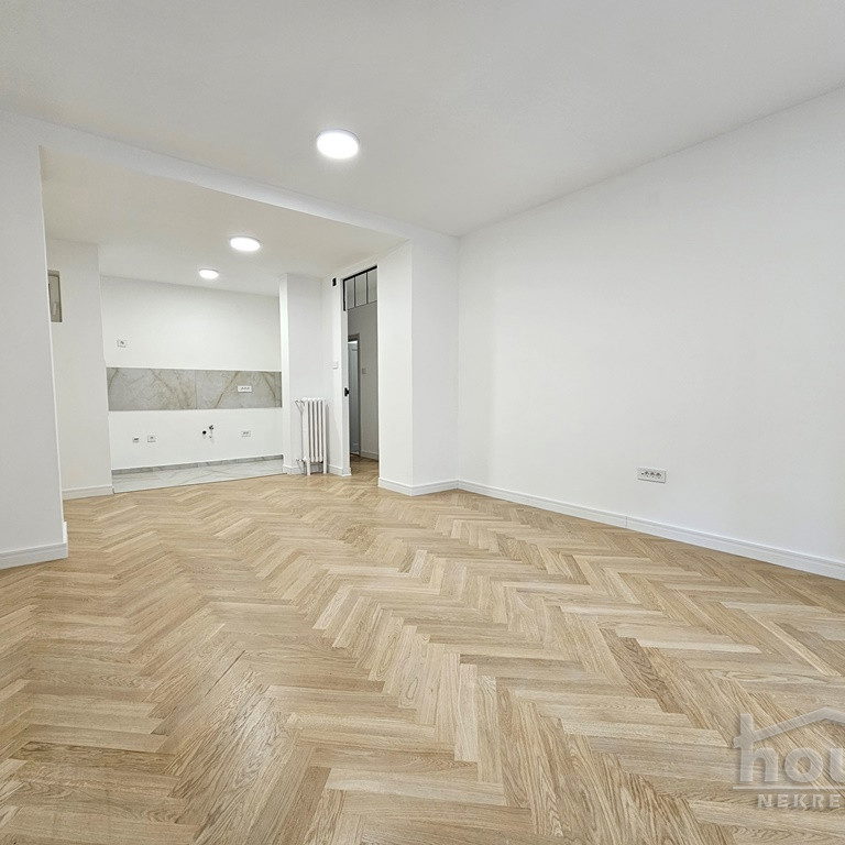 Stan Prodaja Novi Sad  75 m2