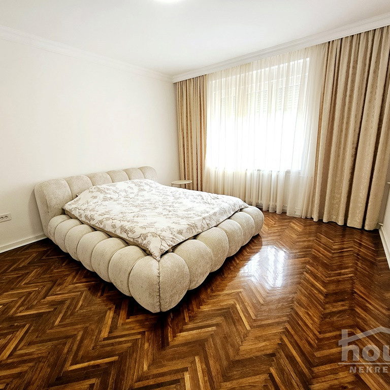 Trosoban stan na prodaju, Centar, Novi Sad, 78m², Prizemlje, 230.000 €