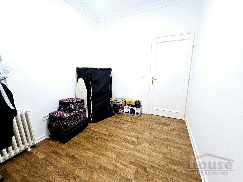 Trosoban stan na prodaju, Centar, Novi Sad, 78m², Prizemlje, 230.000 €