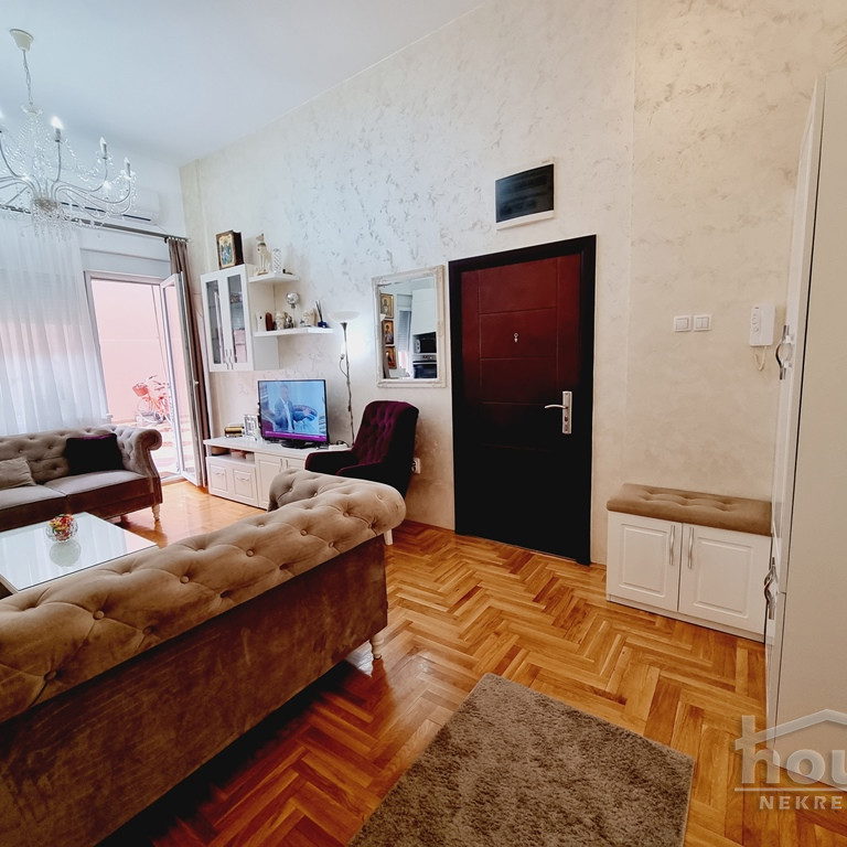 Stan Prodaja Novi Sad  91 m2