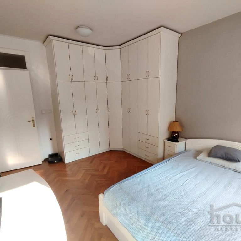 Stan Prodaja Novi Sad  77 m2