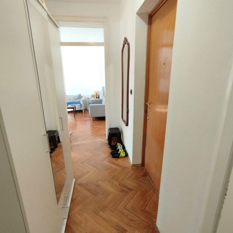 Stan Prodaja Novi Sad  77 m2