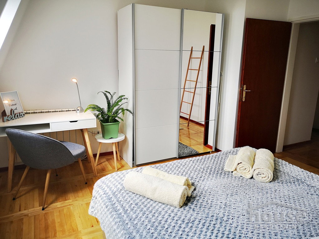 stanovi-4-5-dx-bulevar-evrope-1060148-3yowh Četvoroiposoban stan na prodaju, Bulevar Evrope, Novi Sad, 90m², 5. sprat, 185.000 €
