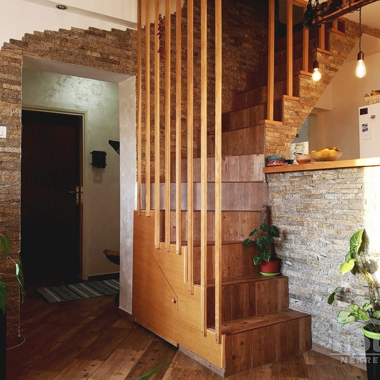 Stan Prodaja Novi Sad  90 m2