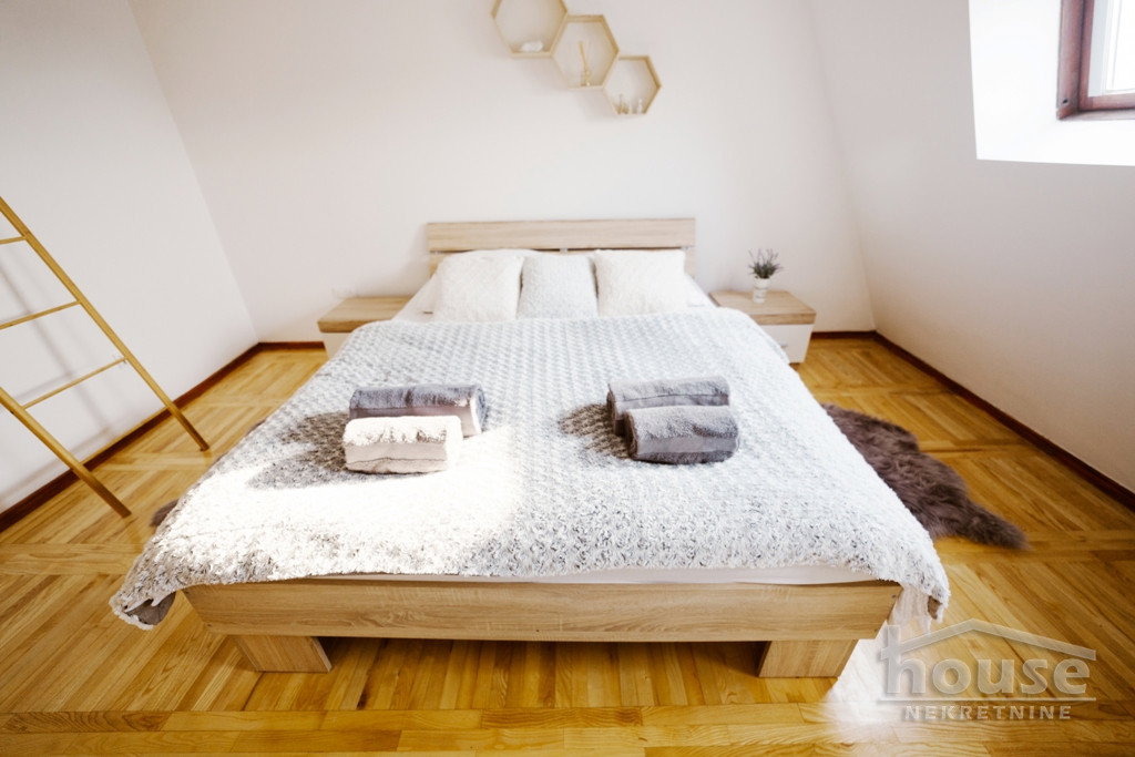 stanovi-4-5-dx-bulevar-evrope-1060148-yx1de Četvoroiposoban stan na prodaju, Bulevar Evrope, Novi Sad, 90m², 5. sprat, 185.000 €