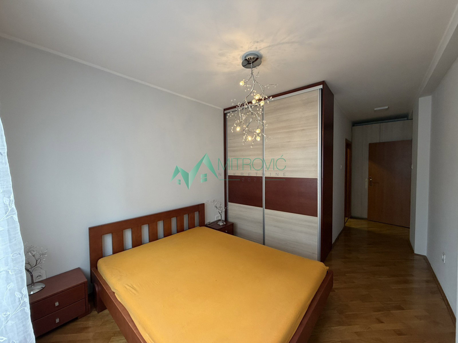 Četvoroiposoban stan na prodaju, Grbavica, Novi Sad, 161m², 464.500 €