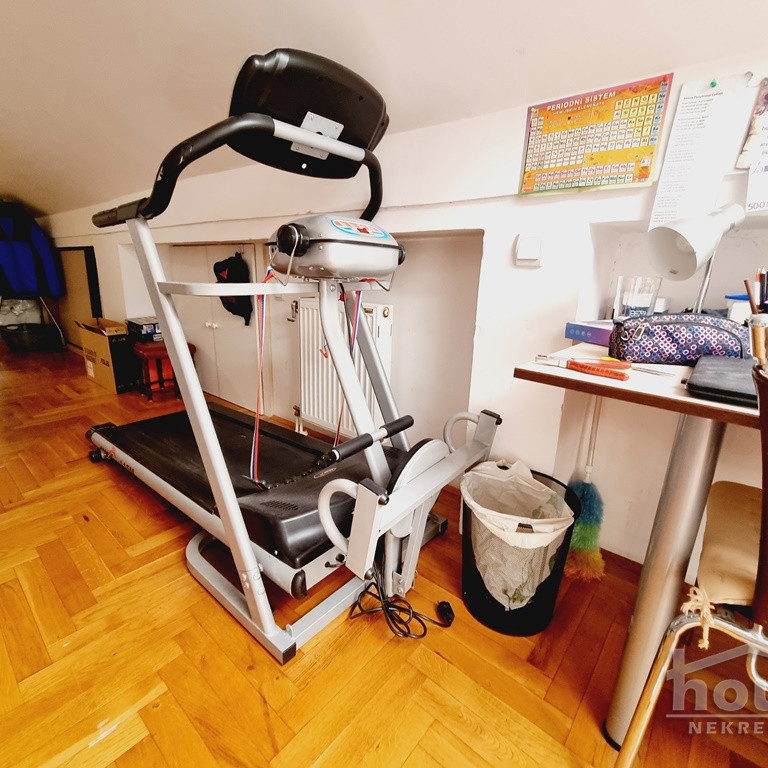 Četvoroiposoban stan na prodaju, Podbara, Novi Sad, 87m², 195.700 €