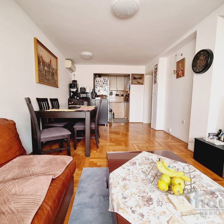 Stan Prodaja Novi Sad  87 m2