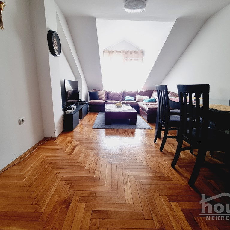 Stan Prodaja Novi Sad  87 m2