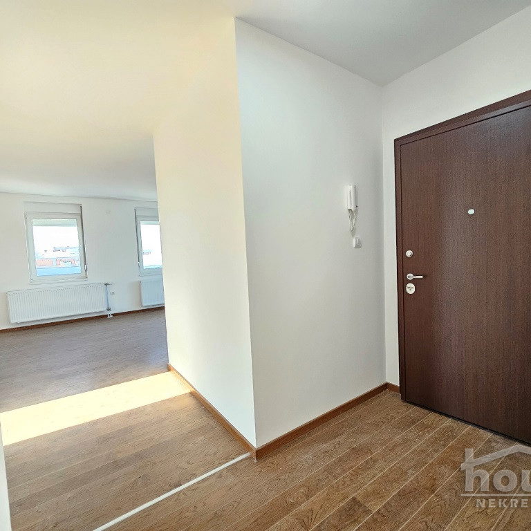 Stan Prodaja Novi Sad  208 m2