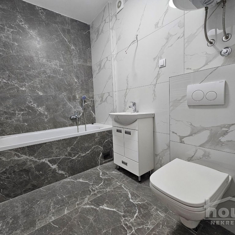 Višesoban stan na prodaju, Telep, Novi Sad, 208m², 352.000 €