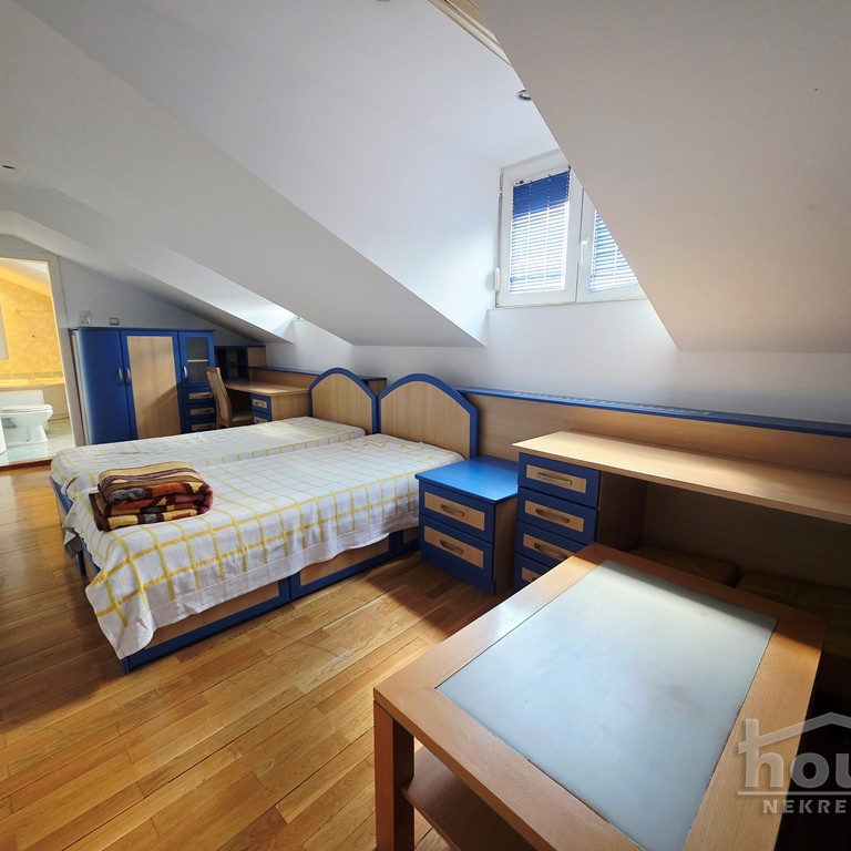 Četvoroiposoban stan na prodaju, Bulevar Oslobođenja, Novi Sad, 145m², 5. sprat, 246.500 €