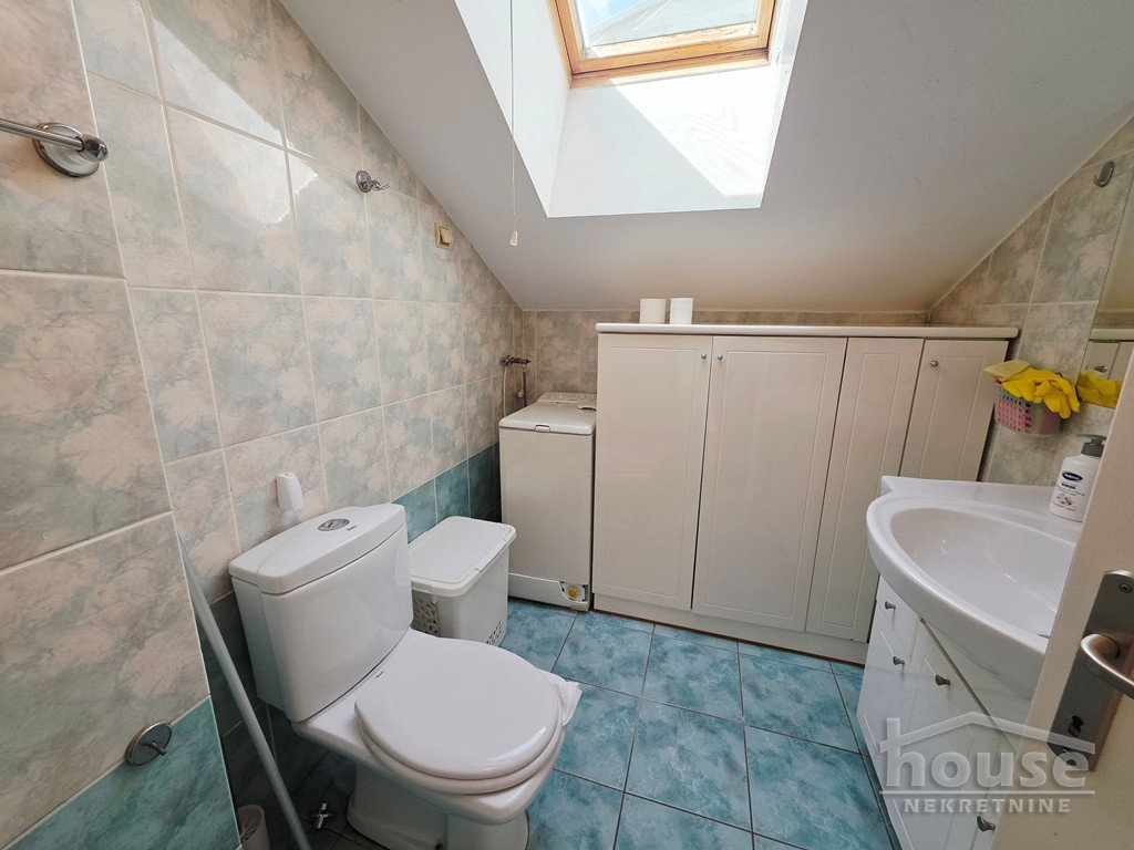 Četvoroiposoban stan na prodaju, Bulevar Oslobođenja, Novi Sad, 145m², 5. sprat, 246.500 €