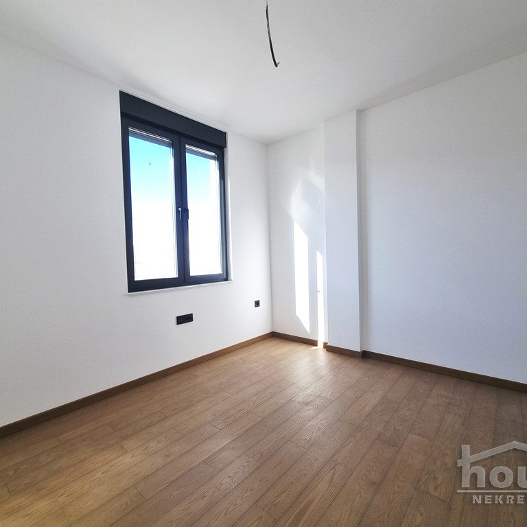 Četvoroiposoban stan na prodaju, Telep, Novi Sad, 135m², 360.000 €