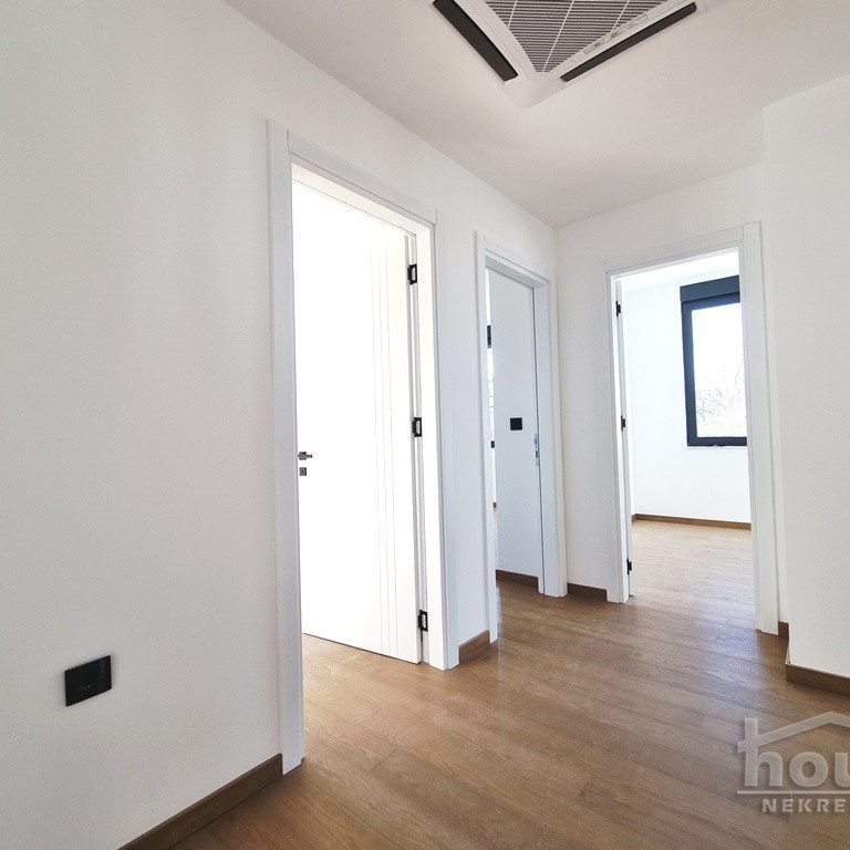 Četvoroiposoban stan na prodaju, Telep, Novi Sad, 135m², 360.000 €