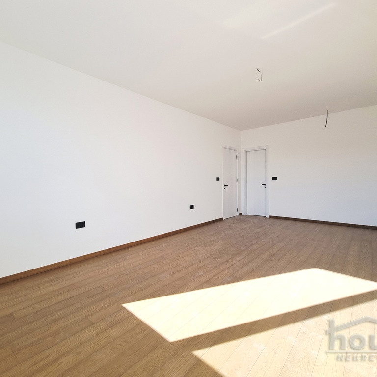 Četvoroiposoban stan na prodaju, Telep, Novi Sad, 135m², 360.000 €