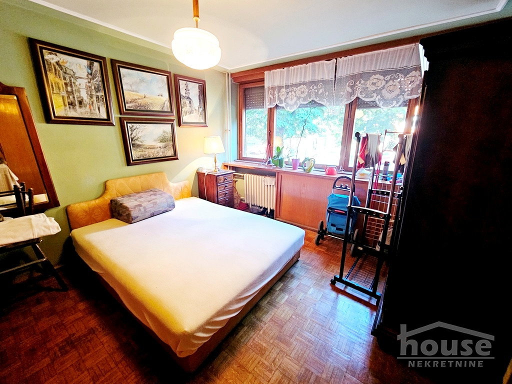 stanovi-4-5-vp-centar-1064142-puzx0 Četvoroiposoban stan na prodaju, Centar, Novi Sad, 115m², 402.500 €