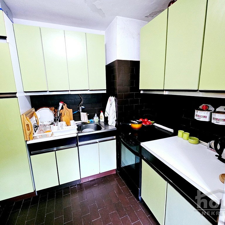 Četvoroiposoban stan na prodaju, Centar, Novi Sad, 115m², 402.500 €