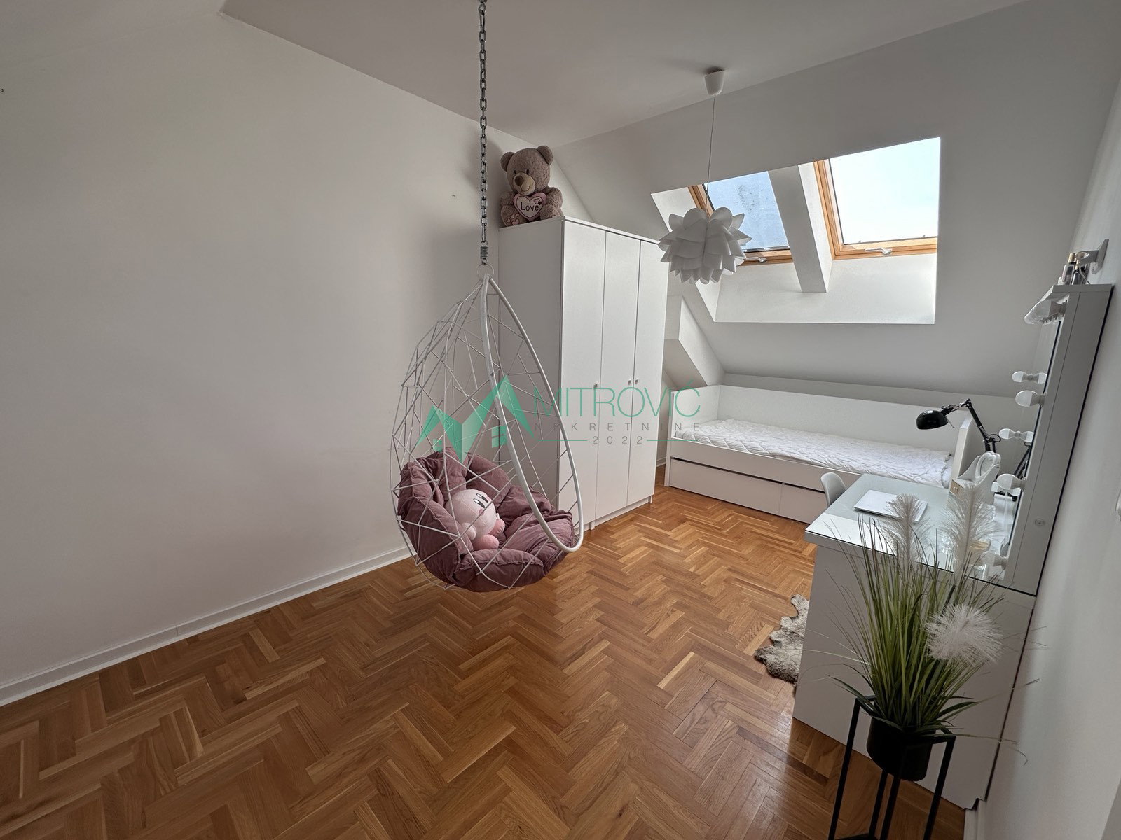 Četvorosoban stan na prodaju, Telep, Novi Sad, 94m², 266.770 €