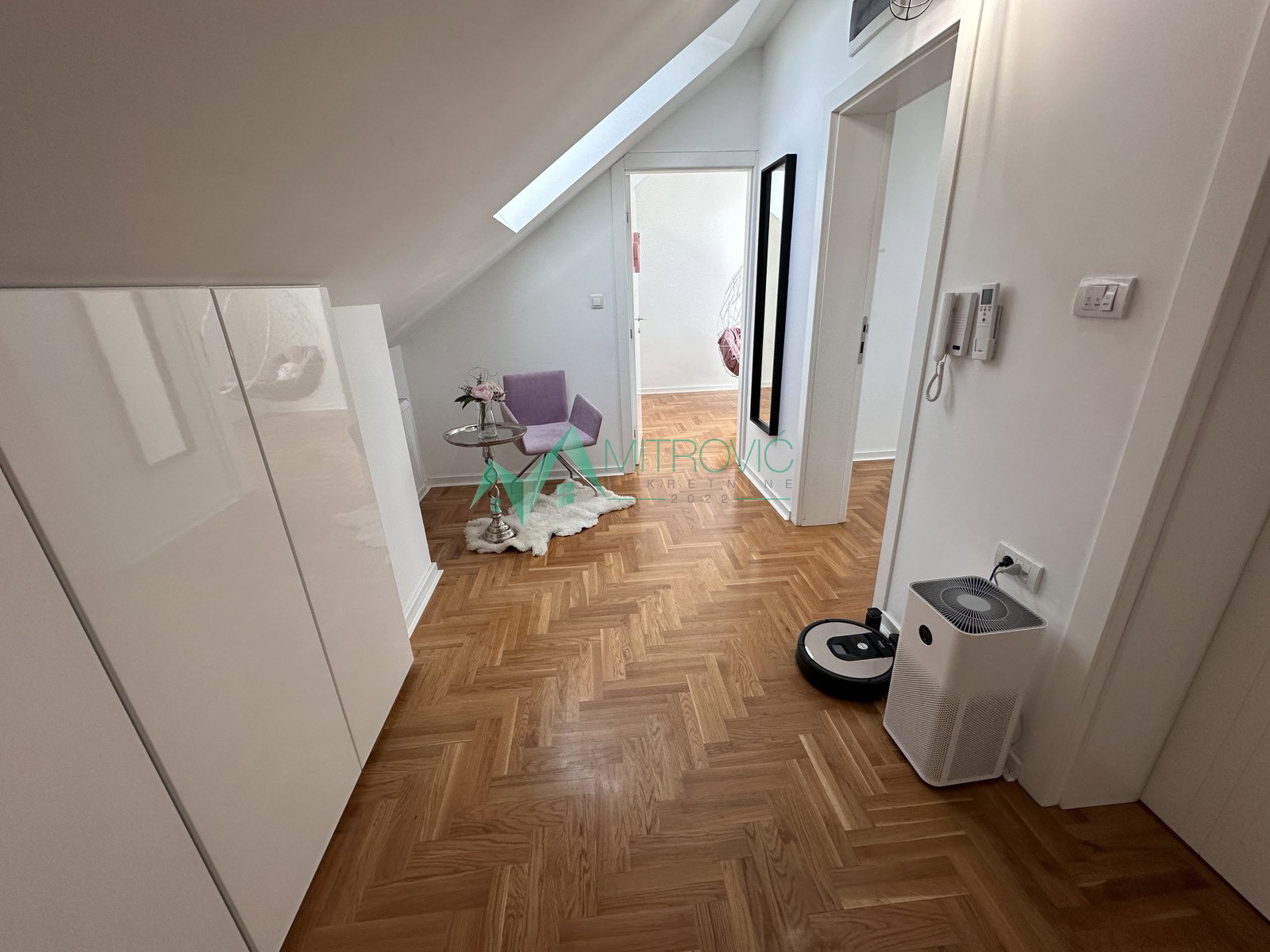 Četvorosoban stan na prodaju, Telep, Novi Sad, 94m², 266.770 €