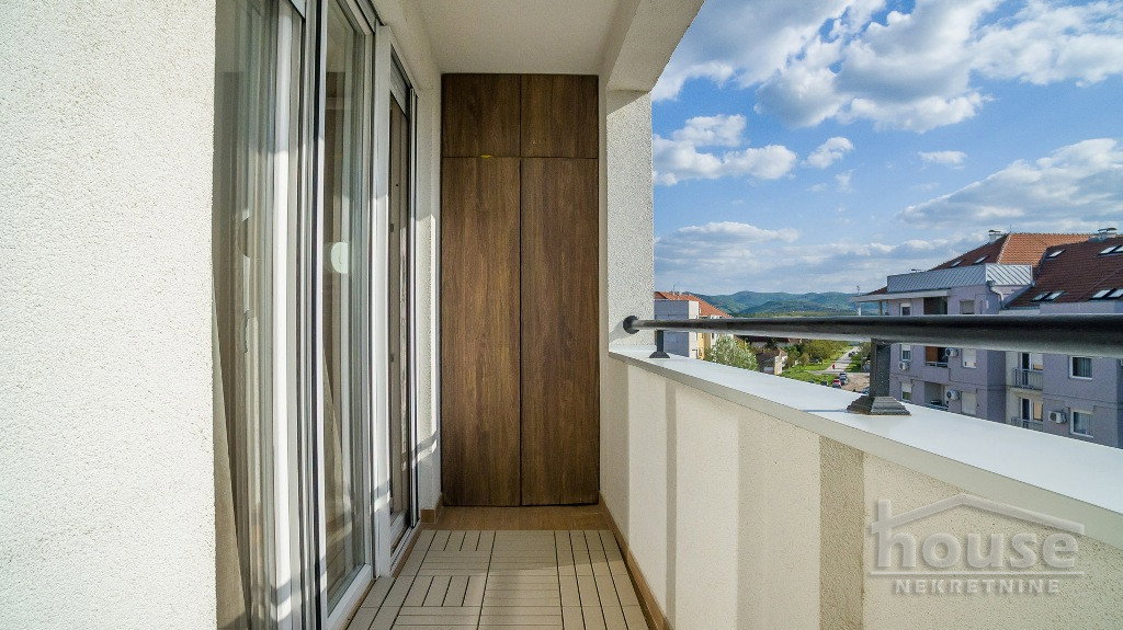 Četvorosoban stan na prodaju, Bulevar Patrijarha Pavla, Novi Sad, 172m², 451.000 €