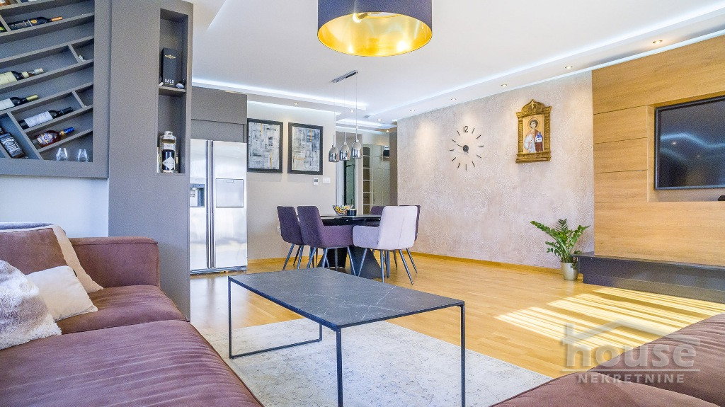 Stan Prodaja Novi Sad  172 m2