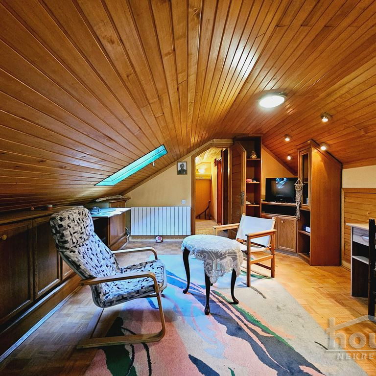 Četvorosoban stan na prodaju, Centar, Novi Sad, 99m², 4. sprat, 198.000 €