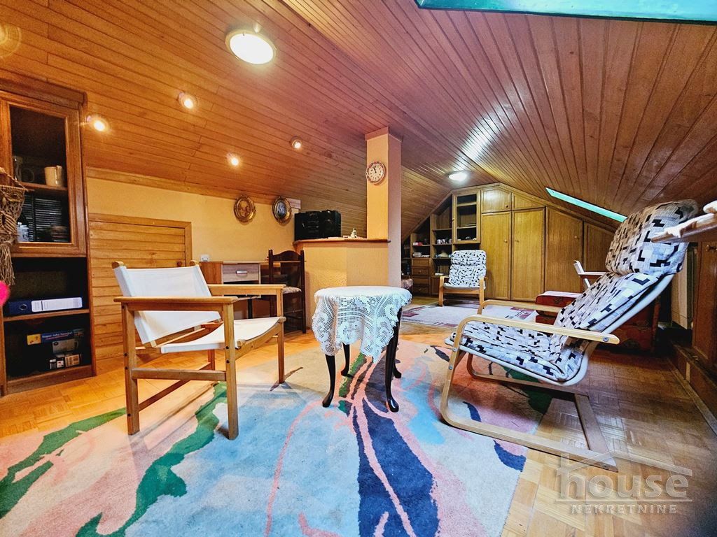 stanovi-4-dx-centar-1061428-hga10 Četvorosoban stan na prodaju, Centar, Novi Sad, 99m², 4. sprat, 198.000 €