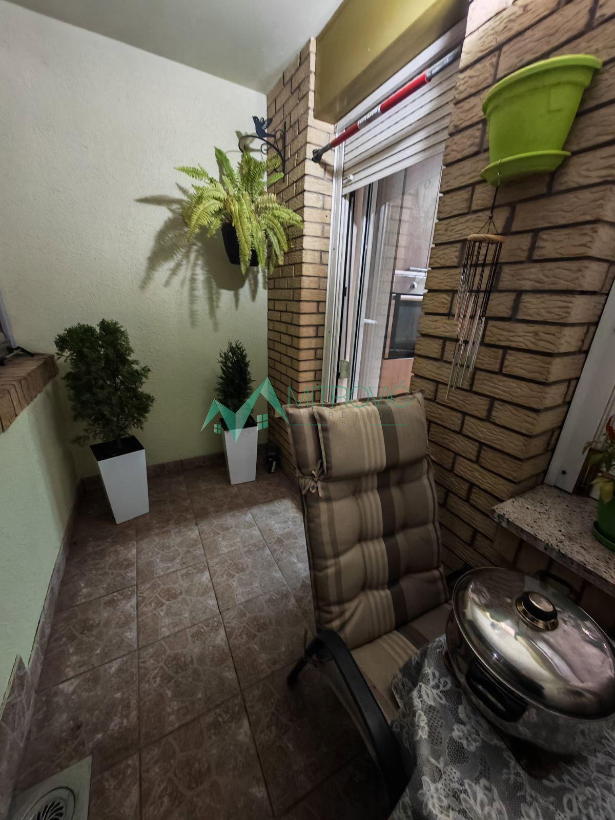 Četvorosoban stan na prodaju, Novo Naselje, Novi Sad, 87m², 185.400 €