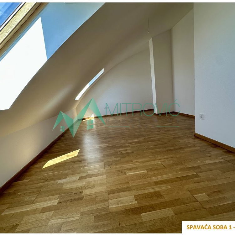 Četvorosoban stan na prodaju, Telep, Novi Sad, 113m², 232.780 €