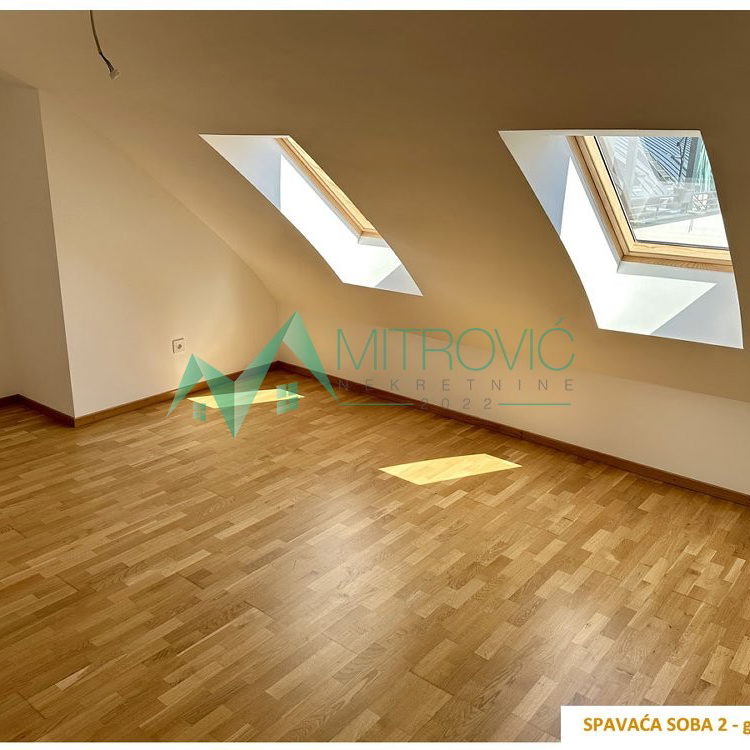 Četvorosoban stan na prodaju, Telep, Novi Sad, 113m², 232.780 €