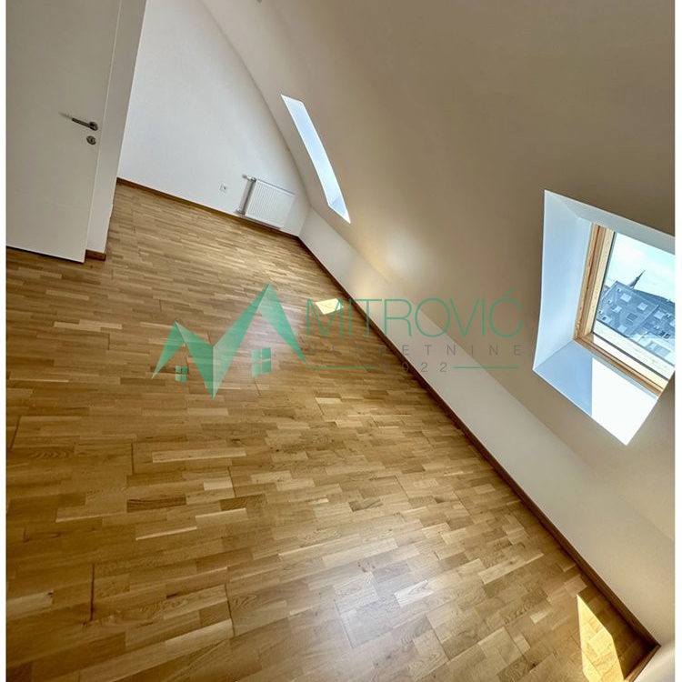 Četvorosoban stan na prodaju, Telep, Novi Sad, 113m², 232.780 €