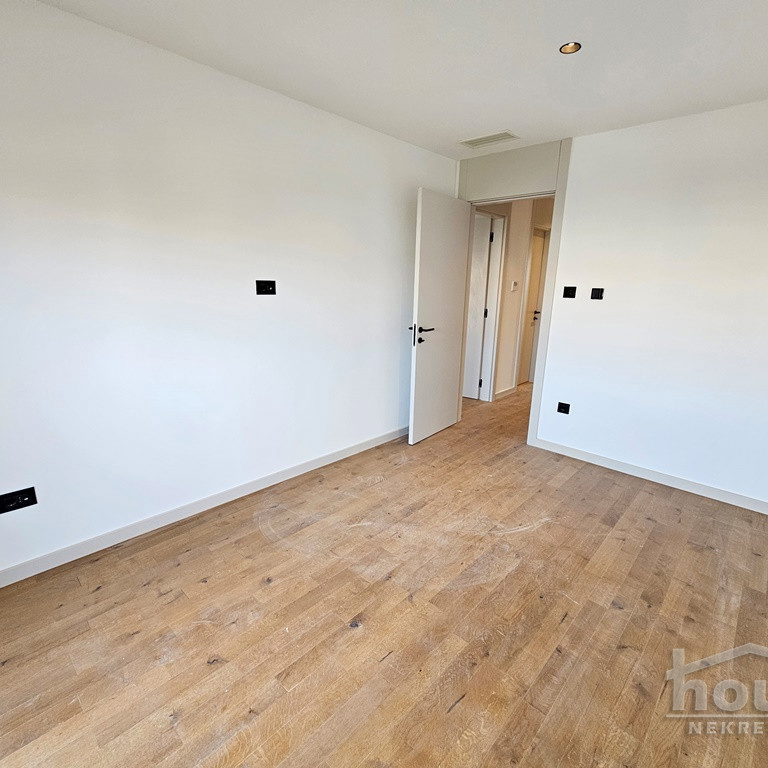 Petosoban stan na prodaju, Telep, Novi Sad, 194m², 2. sprat, 648.900 €