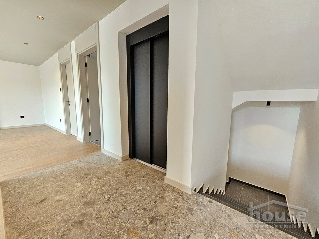 Petosoban stan na prodaju, Telep, Novi Sad, 194m², 2. sprat, 648.900 €