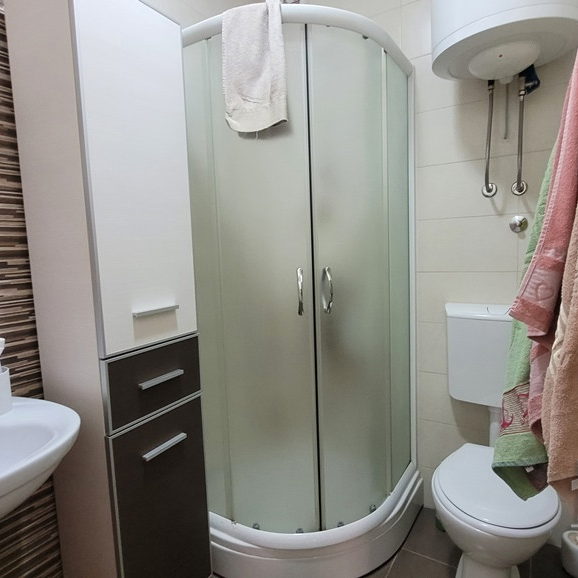 Stan Prodaja Novi Sad  77 m2