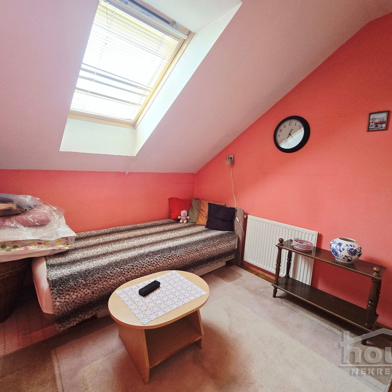 Troiposoban stan na prodaju, Veternik, Novi Sad, 86m², 145.000 €