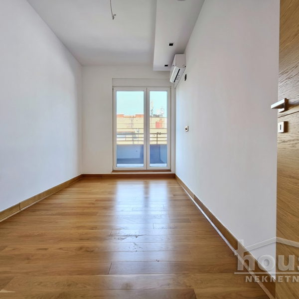 Stan Prodaja Novi Sad  245 m2