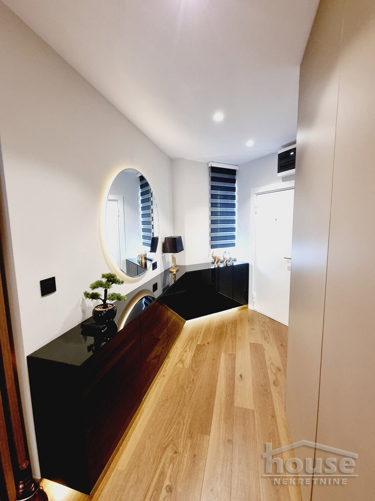 stanovi-4-pe-grbavica-1100529-20zmb Četvorosoban stan na prodaju, Grbavica, Novi Sad, 122m², 7. sprat, 430.000 €