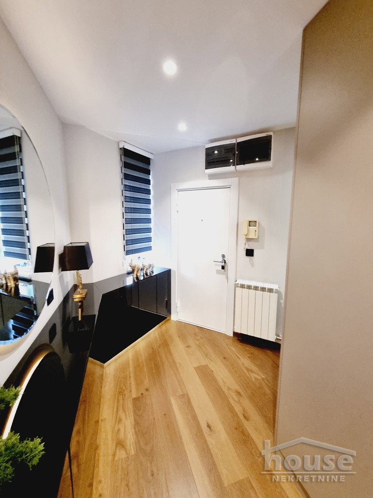 stanovi-4-pe-grbavica-1100529-effhy Četvorosoban stan na prodaju, Grbavica, Novi Sad, 122m², 7. sprat, 430.000 €