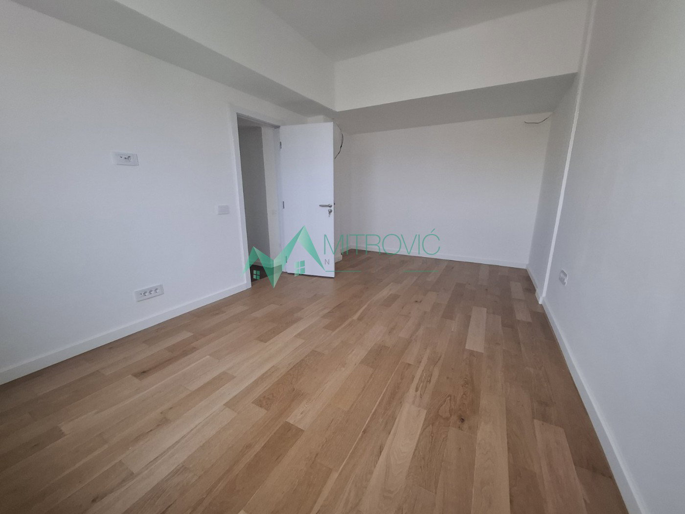 Četvorosoban stan na prodaju, Liman 4, Novi Sad, 100m², 319.300 €