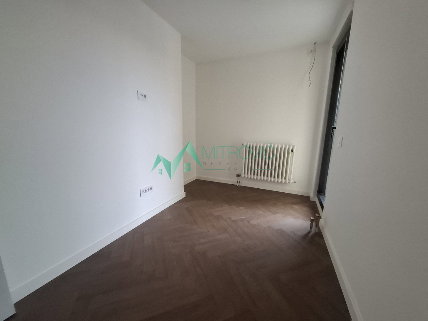 Stan Prodaja Novi Sad  100 m2